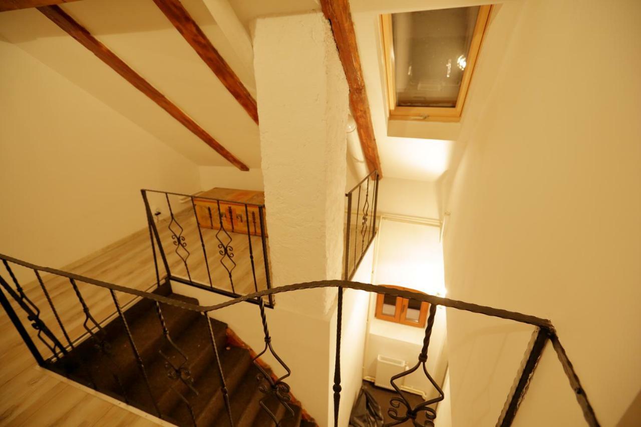 4 Rooms Piata Sfatului Braşov Eksteriør billede