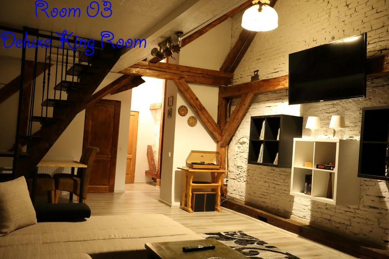 4 Rooms Piata Sfatului Braşov Eksteriør billede
